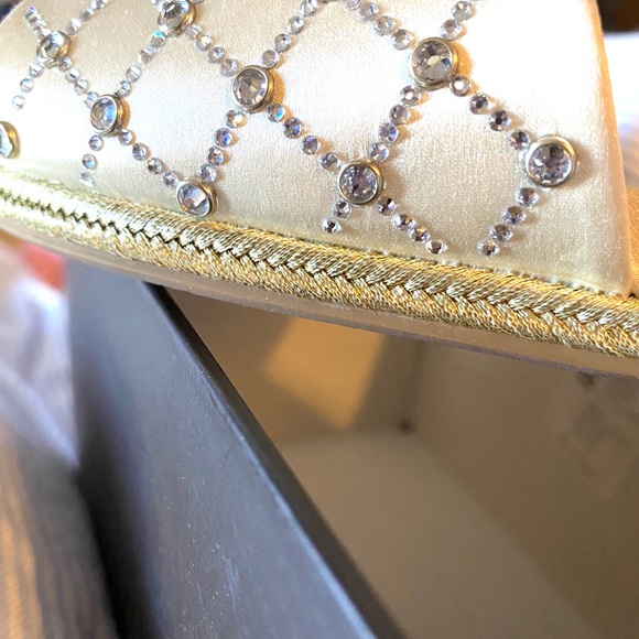 Badgley Mischka Shayna Ivory sandals ⚜️⚜️ - Picture 13 of 13